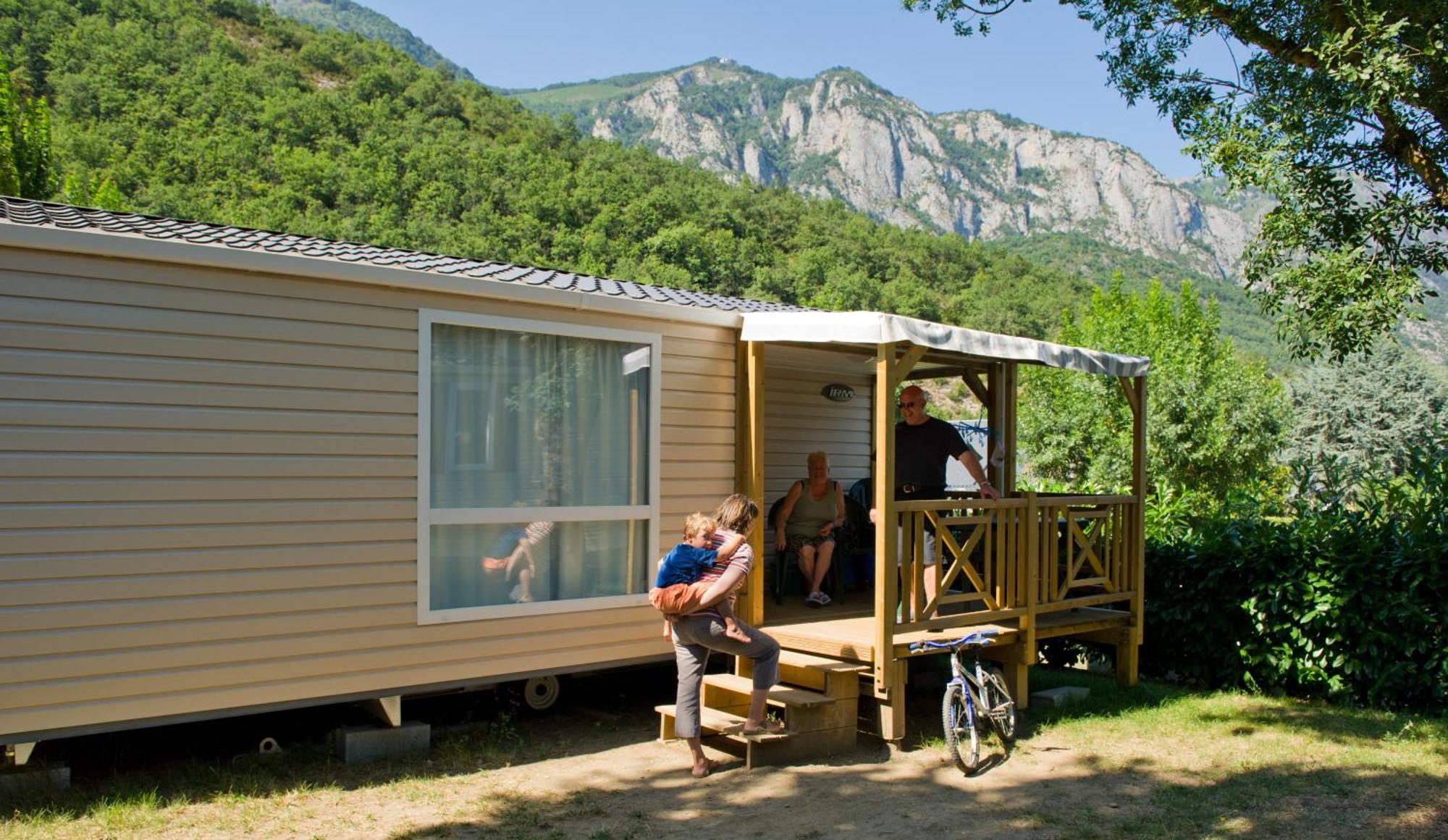 Camping Familial - Parc Aquatique - Grande Aire De Jeux A La Montagne Agos-Vidalos Exterior photo